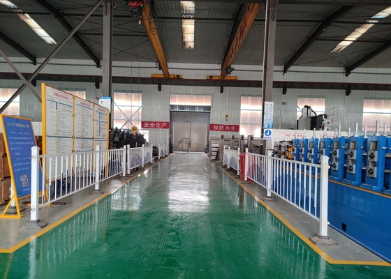 4mm 간격 탄소 강관 생산 라인 380v 650KW 1 년 보장