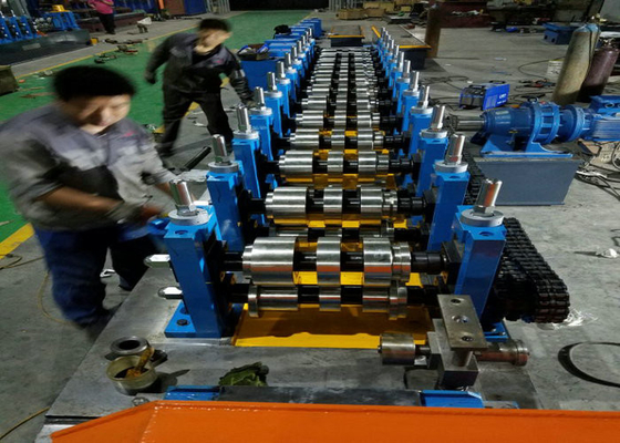 ISO9001 인증을 받은 철강 파이프 제조 기계